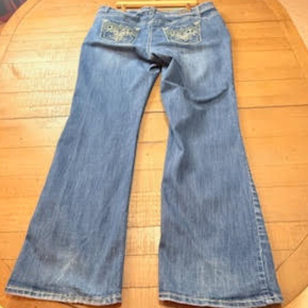 ZCO Jeans Women’s Plus Size 22 Blue Denim Bootcut Flare Embellished Pockets